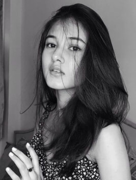 Ashlesha Thakur Cute Pic